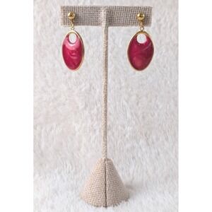 Red Oval Drop Earrings Gold Tone Marbled Resin Modern Dangle